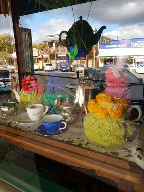 Polly's Tearooms - Australian Directory 1