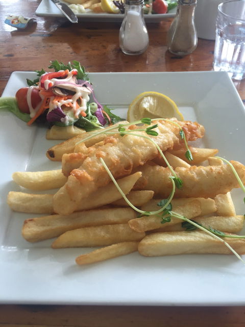 Roger's Deli - Australian Directory 4