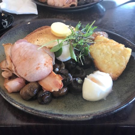 The Summit Restaurant - Australian Directory 0