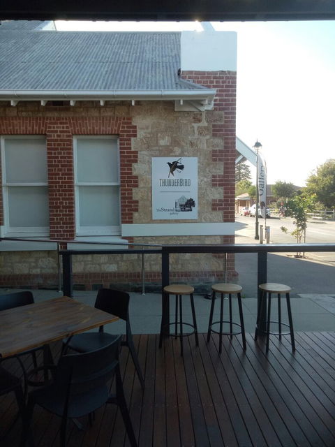 Thunderbird Kitchen - Australian Directory 6