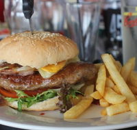 Blanchetown Hotel - Australian Directory