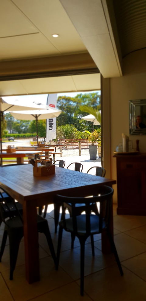 Bridge Hotel - Australian Directory 5