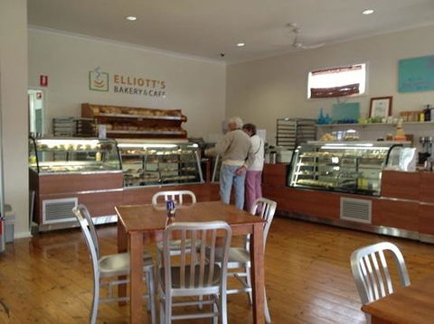Elliott's Bakery & Cafe - Australian Directory 0