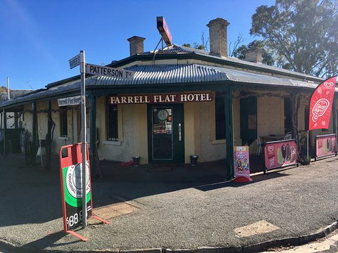 Farrell Flat Hotel - Australian Directory 0