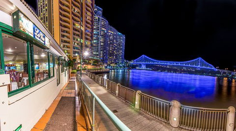 La Vue Waterfront Restaurant - Australian Directory 0