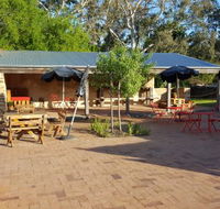 Lovells Bakery - Australian Directory