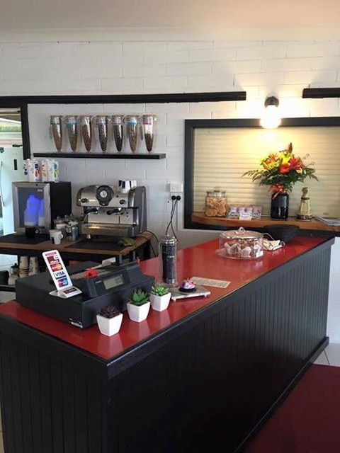 Meningie's Waterfront Cafe - Australian Directory 3