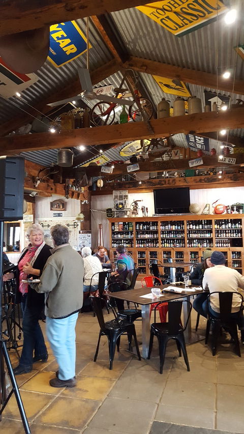 Smiling Samoyed Brewery - Australian Directory 8