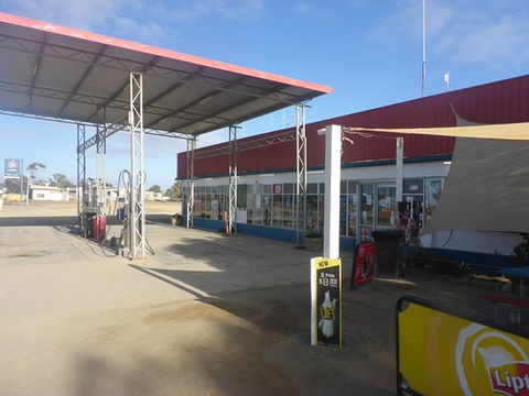 Yunta Truckstop - Australian Directory 0
