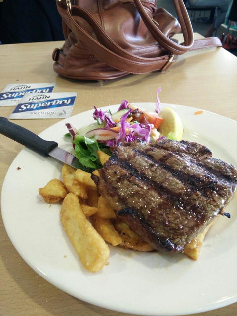 Coolangatta Sands Hotel - Australian Directory 1