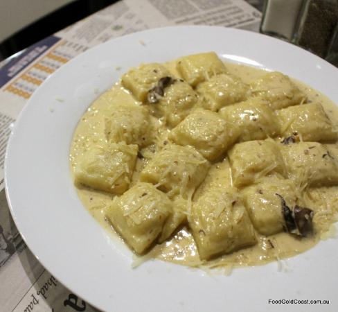 Bundall QLD Australian Directory