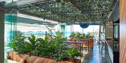 Hurricane's Grill Surfers Paradise - Australian Directory 0