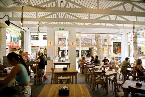 Latitude 28 Restaurant And Bar - Australian Directory 0