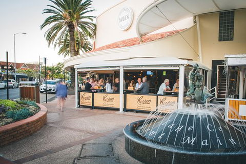 Mano's Restaurant - Australian Directory 0