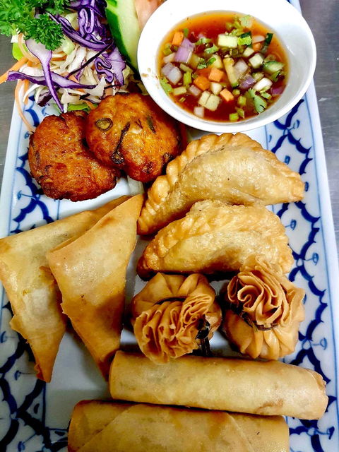 Sunshine Thai Restaurant - Australian Directory 2