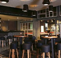Walrus Social House - Australian Directory