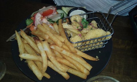 The Bungalow Hotel Gaming Food Bar - Australian Directory 0