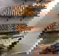 Noosa Hot Bread Shop - Australian Directory