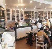 The Vintage Apron - Australian Directory