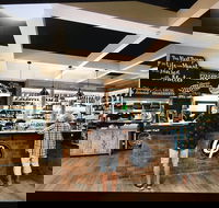 Corner Pocket Bar  Grill