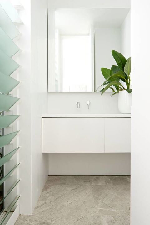 Solid Kitchens `n’ Cabinets - Australian Directory 5