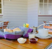 Das Neumann Haus - Australian Directory