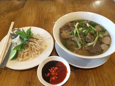 Lan's Vietnamese Restaurant - Australian Directory 0