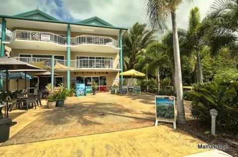 The Beach Place Cafe - Australian Directory 0