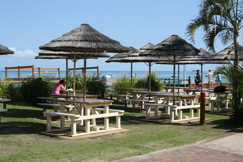 Beach Cafe - Australian Directory 0