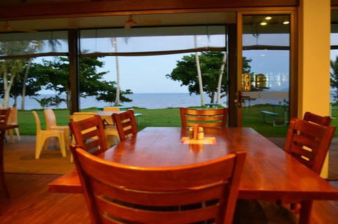 King Reef Hotel Restaurant - Australian Directory 0