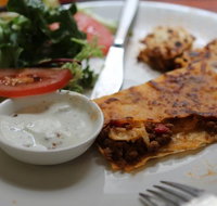 Le Petite Bourke - Australian Directory