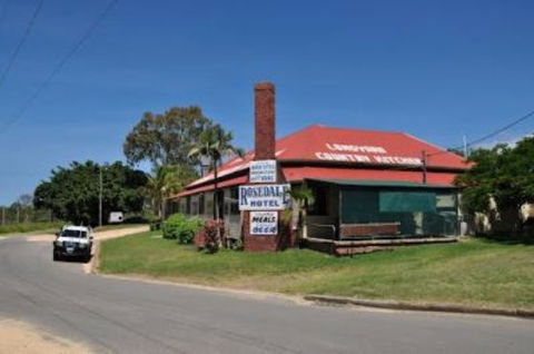 The Royal Hotel And Caravan Park Rosedale - Australian Directory 0