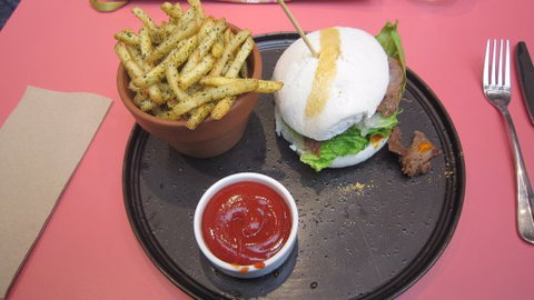 Au79 - Australian Directory 0