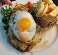 The Home Hotel Bistro - Australian Directory