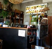 Tomtoon Thai Noodle Cafe - Australian Directory