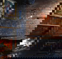 Talk to Me - Australian Directory