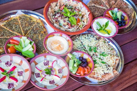 Zuzu Lounge - Australian Directory 0