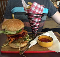 Dolly's Sister - Australian Directory