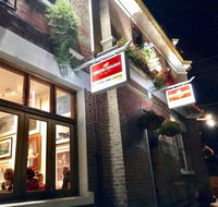 Elephant  Castle Hotel - Australian Directory