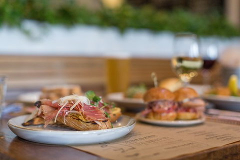 True South - Australian Directory 0