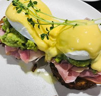 The Hungry Fox Cafe - Australian Directory