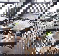 Boatshed Restaurant - Australian Directory