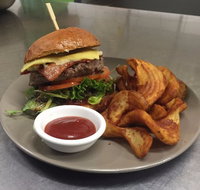 colin's place Eltham - Australian Directory