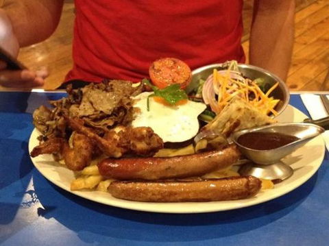 Lazy Moe's - Australian Directory 0