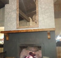 One Tree Hill Hotel - Australian Directory