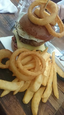 Rifle Brigade Hotel - Australian Directory 0