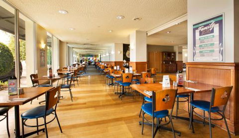 The Club Hotel - Australian Directory 0