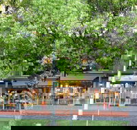 The Parklake Cafe-Bar-Restaurant - Australian Directory