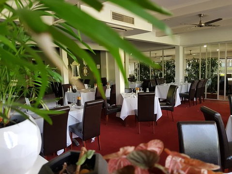 Botanica Cuisine By Dag Demarkow & Co - Australian Directory 0