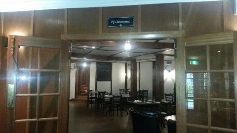 Marybrooke Manor - PJ's Restaurant - Australian Directory 0